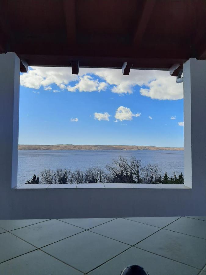 Apartamento Kuca Za Odmor Coccoli Karlobag Exterior foto